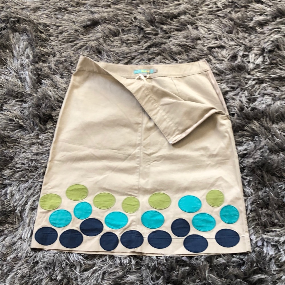 Boden NWOT fun above knee.